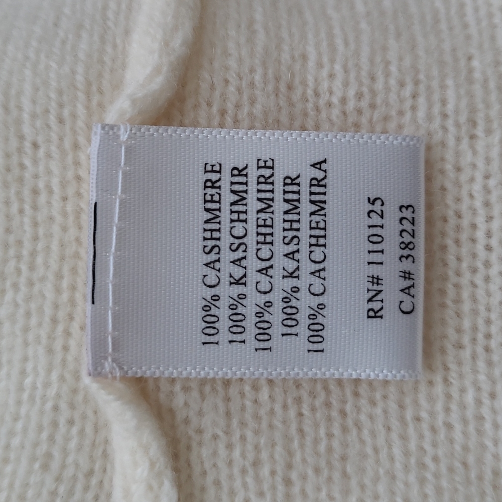 Qi Women's Cashmere Wrap Cardigan - Picture 9 of 10